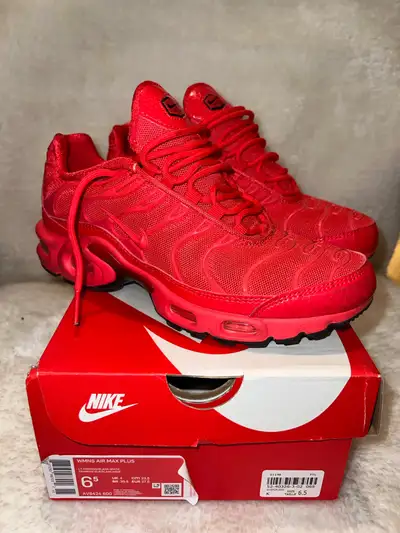 Nike Air Max Plus WMNS All Red " Light Crimson" - Size 6.5, View more
