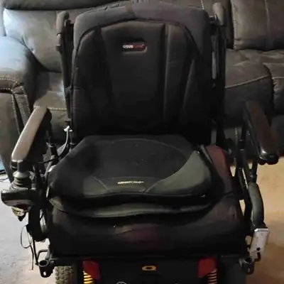 Quantum 6000 Wheelchair, View more