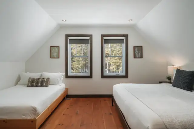 Mt .Blanc Chalet, 15mins to Tremblant - Spa & Billiards in Quebec in Canada - Image 11