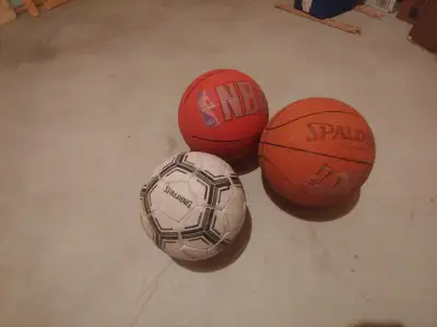 Ballon foot basket le lot 50$