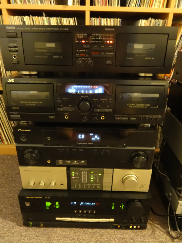 Vintage audio equipment for sale in Stereo Systems & Home Theatre in Markham / York Region - Image 4