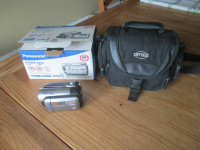 Handheld HD Camcorder 40GB HDD With Accessories & Case