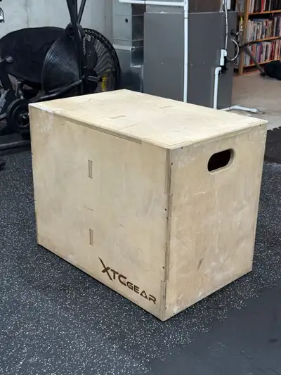 Wooden plyo box , Voir plus