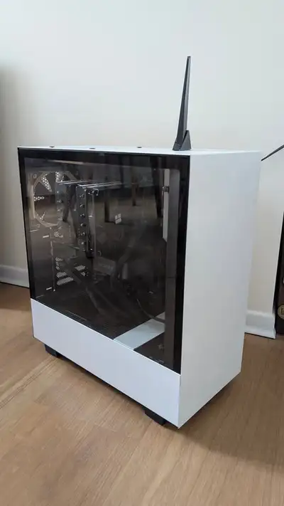 Selling a gaming PC with quality components. Built for gaming, streaming, and other demanding tasks....