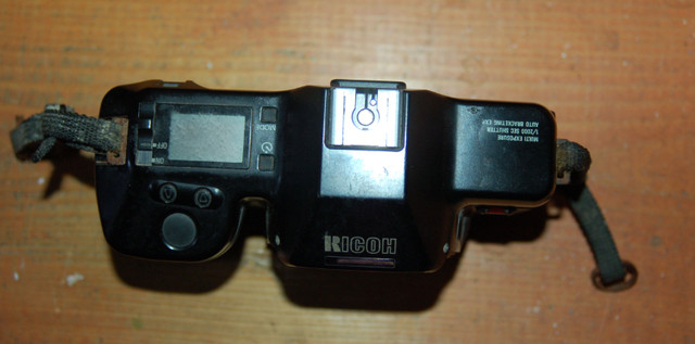 Ricoh KR-10M SLR Film 35mm Vintage Camera Parts or Repair in Cameras & Camcorders in Sudbury - Image 2