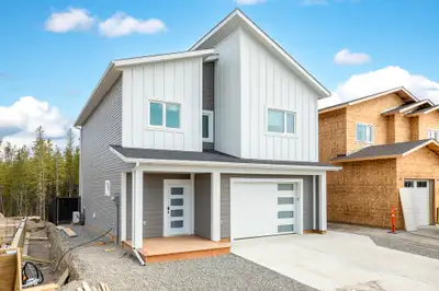 *** OPEN HOUSE *** Saturday, June 14th, 1-3pm Contemporary Newer Home in Whistle Bend! Welcome to th...