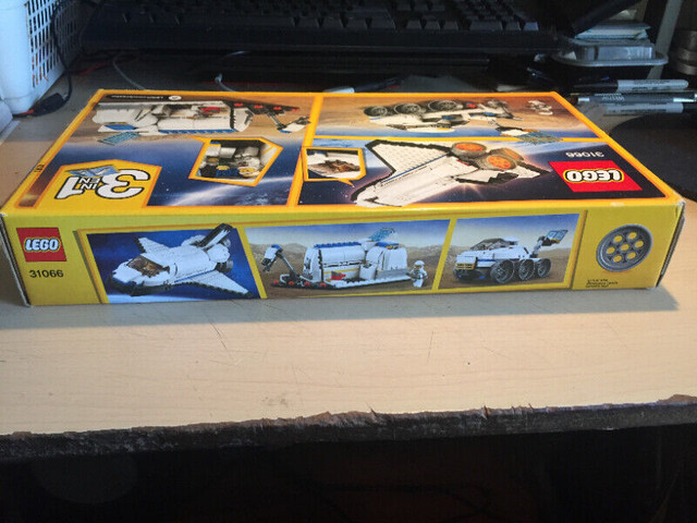 SPACE SHUTTLE - LEGO 31066 - Creator Kit Factory Sealed in Toys & Games in Oshawa / Durham Region - Image 4