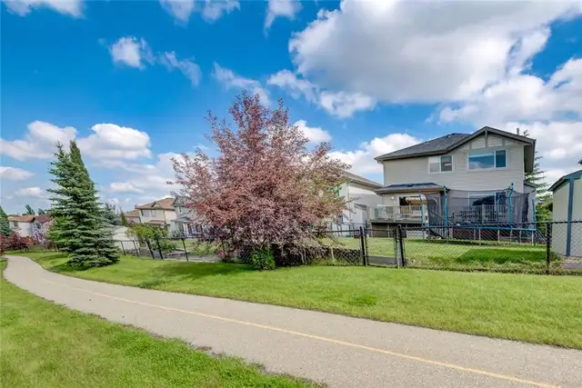 2-Storey 4-Bedroom House in Panorama Hills