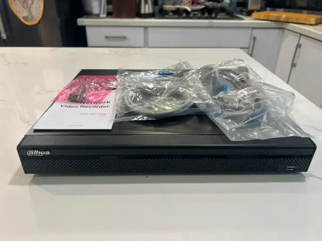Dahua N52B2P2 4K IP Camera NVR with 2TB HDD in General Electronics in Oakville / Halton Region - Image 2