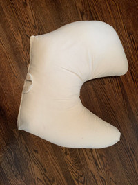 Bebe Confort Nursing Pillow
