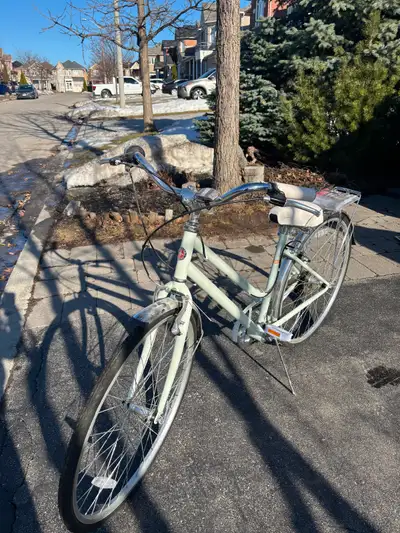 New bicycle for sale $ 200. Pls call 647 403 52 01