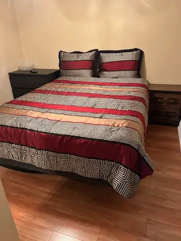 Beautiful 3.5 with appliances included, available immediately63417674621571122