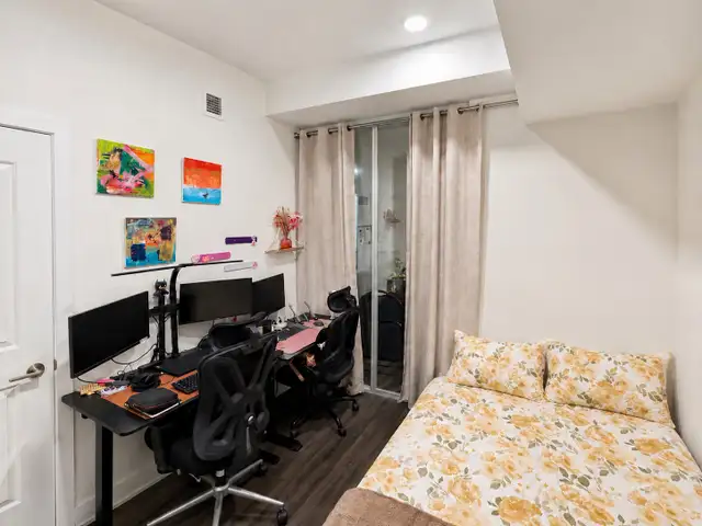 2 Bed 2 Bath Condo Lease Assignment with Half Month rent free in Long Term Rentals in City of Toronto - Image 7