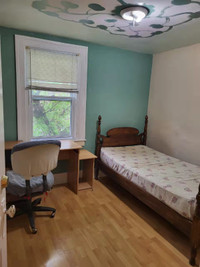 student room for rent($600 all inclusive)