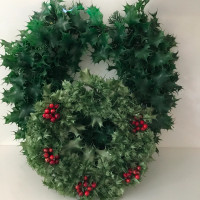Vintage Retro Plastic Christmas Wreaths
