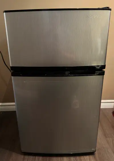 Kitchen Appliances (Moving Sale), View more