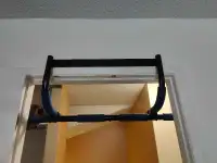 Pull Up Bar for Doorway