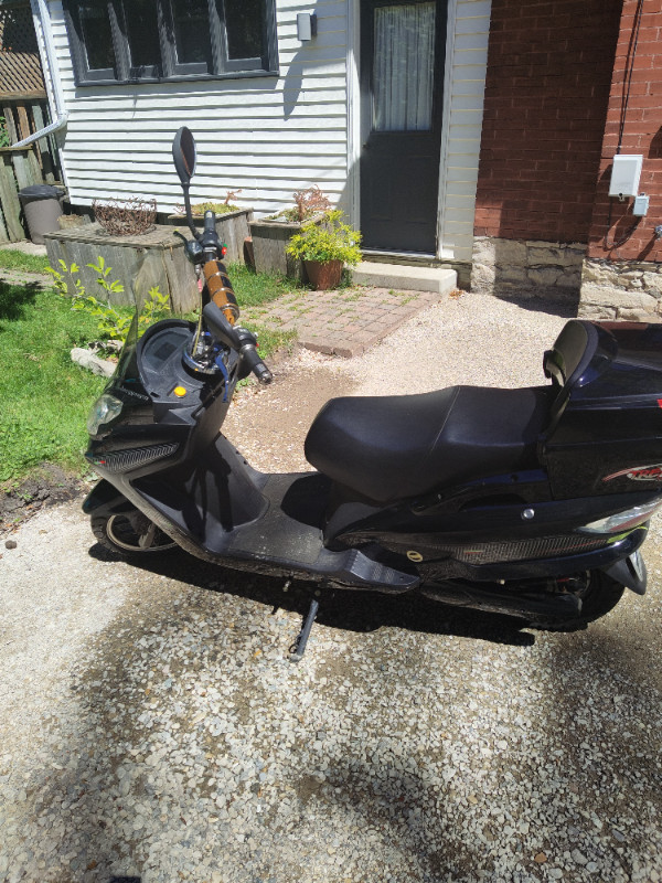 E-bike for sale like new condition in Other in Stratford - Image 2