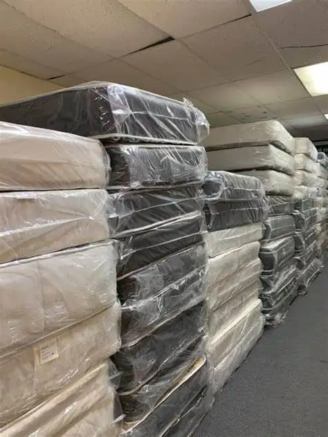 ⚜️ Lightly Queen double And Single used mattresses in Beds & Mattresses in Delta/Surrey/Langley - Image 9