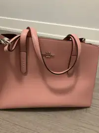 Coach purse/tote Authentic