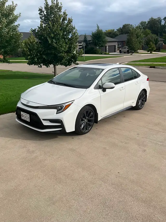 2026 Corolla SE AWD Hybrid. No GST. OBO