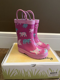 Girl’s Hatley rain boots size 7 & 8