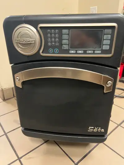 Selling a TurboChef NGO (Sota) high-speed commercial oven – works great and in good condition. Perfe...