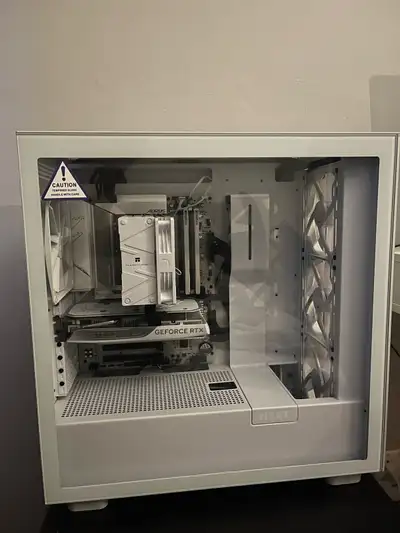 PC Gaming Blanc RTX 4060, Ryzen 5 7600X, 32 Go DDR5, 1.5To SSD, View more