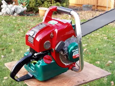 Service to Snowblower and other Small Engine Equipment, tools and toys done by experienced small eng...