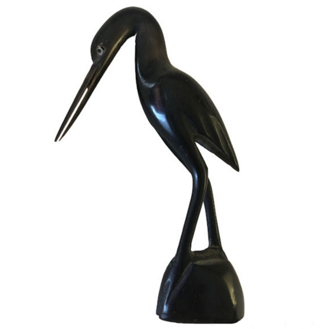 Sculpture en corne de bœuf d'un oiseau Héron | Art et objets de collection  | Saint-Hyacinthe | Kijiji