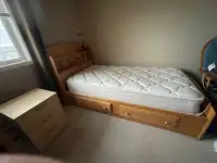 Single Bed with drawers