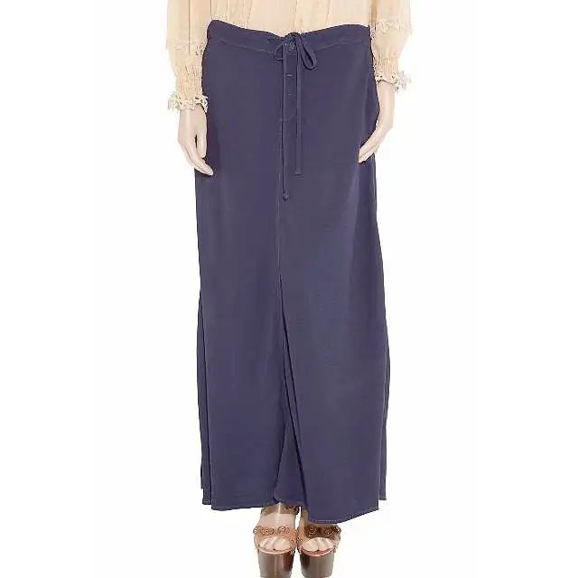 Textile Elizabeth And James Riley Skirt- Size M in Women's - Bottoms in City of Toronto - Image 4