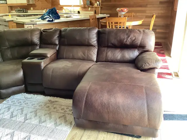 Leather Sectional     6 Pieces in Couches & Futons in Winnipeg - Image 6