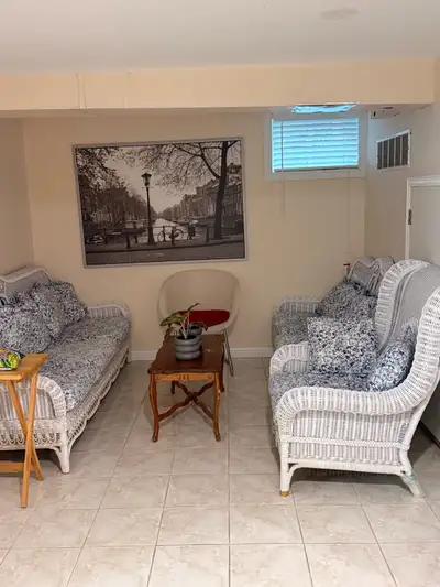 2 bedrooms for rent in Kennedy and Eglinton Separate entrance. 6 minutes walk to Kennedy subway stat...