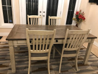 Wood dinning table