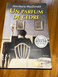 Livre roman Ann-Marie MacDonald un parfum de cèdre  