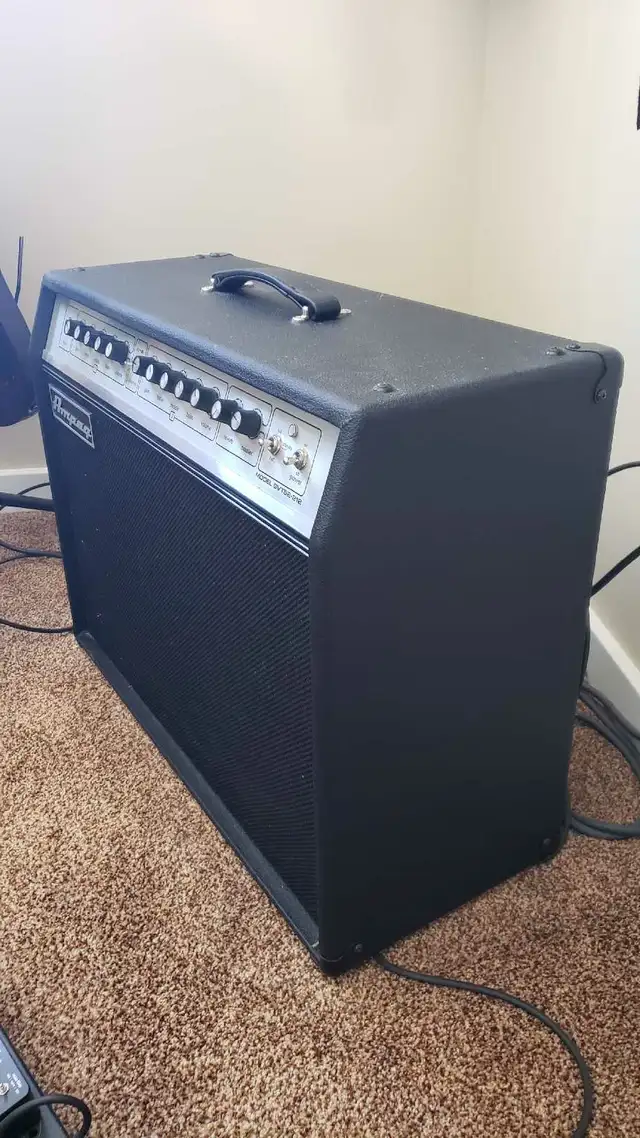 Ampeg GVT52-212 Guitar Amp in Amps & Pedals in Edmonton - Image 6