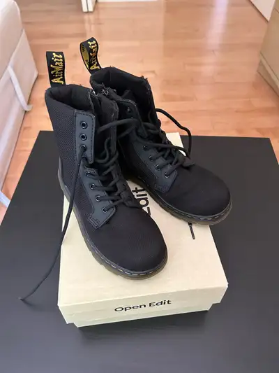 Dr. Martens Kids Combs Boots, View more
