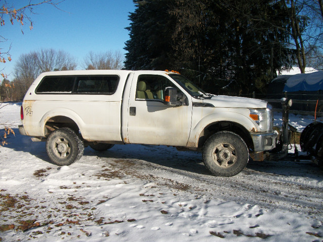 2012 f-350 4x4 in Cars & Trucks in Barrie - Image 2