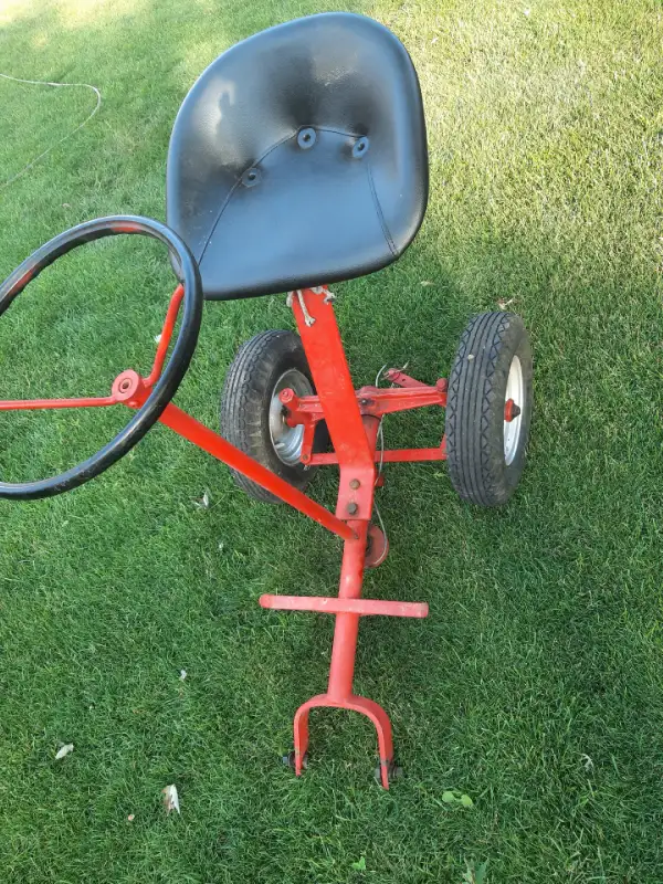 SOLD. Gravely l8 ls li buggy cart tractor walk behind 2 wheel in Other in Oakville / Halton Region - Image 3