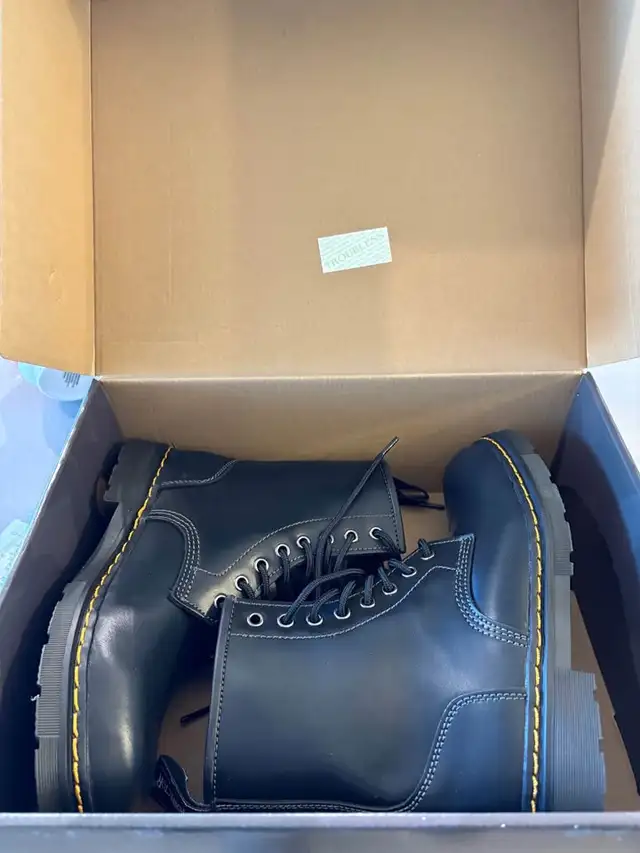PROSPECTOR Unisex Waterproof Leather Boots - Size 6M/8W or 7M/9W in Women's - Shoes in Calgary - Image 3