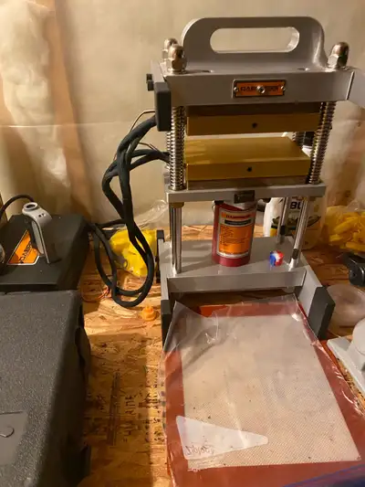 hydroponic  15000$ worth of equipment, View more