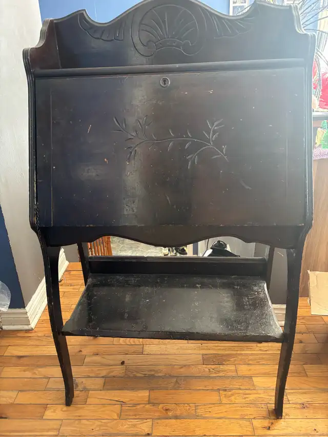  antique secretary desk   in Desks in Bedford - Image 2