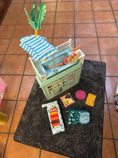 Mostly complete but seems to be missing some kitchen items like juice jug, glasses and a tray. Inclu...