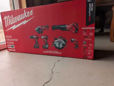 Milwaukee M18  6 -tool combo kit, View more