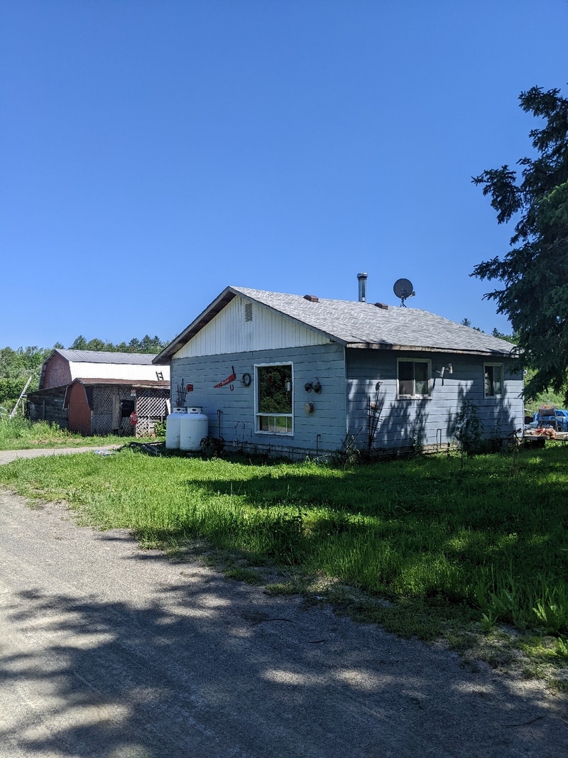 Hobby farm Off Grid. Solar powered Houses for Sale North Bay Kijiji