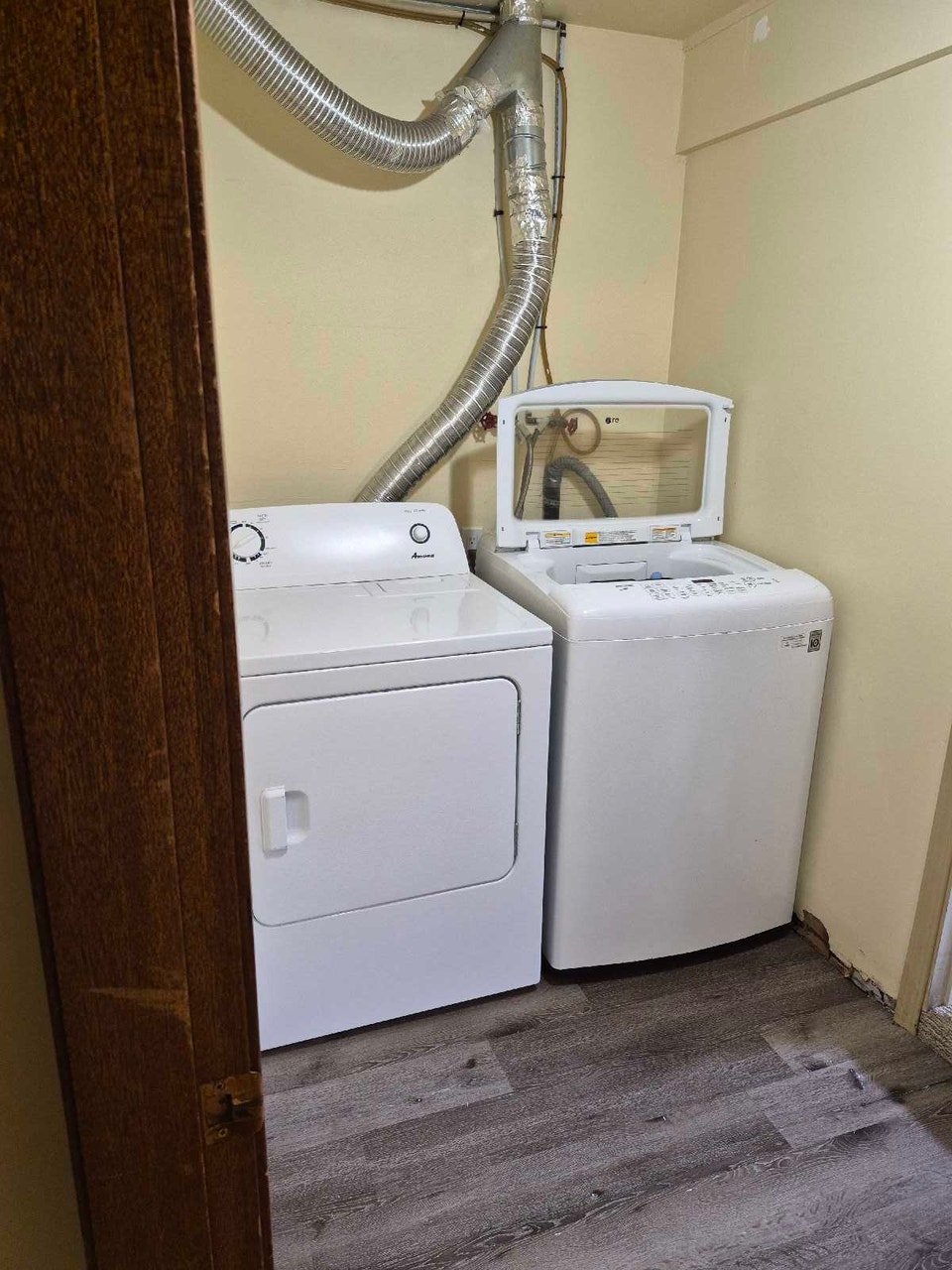 Three-bedroom basement suite 4