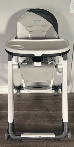Peg Perego High Chair | Find Deals on New and Used Baby Items in Ontario |  Kijiji Classifieds