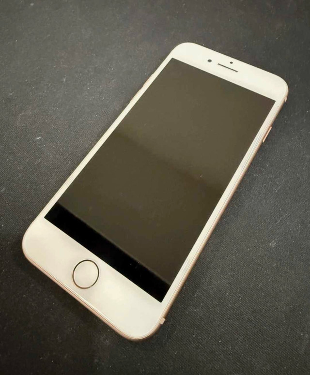 Apple iPhone 8 - 64GB - White Unlocked in Cell Phones in Hamilton - Image 2