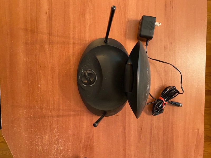 Amplified UHFVHFFM antenna Video & TV Accessories Ottawa Kijiji